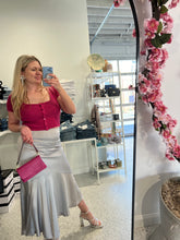 Load image into Gallery viewer, Magenta Knit Button Top