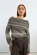 Load image into Gallery viewer, Knitted Off The Shoulder Grey Striped Sweater