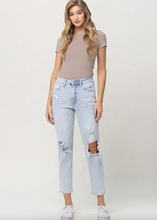 Load image into Gallery viewer, Ripped Stretch Mom Jeans