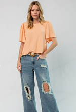Load image into Gallery viewer, Everly Peach Textured Top