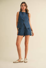 Load image into Gallery viewer, Indigo Denim Pleat Shorts