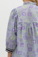 Load image into Gallery viewer, Elisa Lavender Floral Top