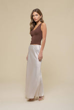 Load image into Gallery viewer, White Scallop Tank