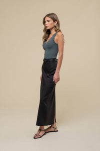 Brown Scallop Tank