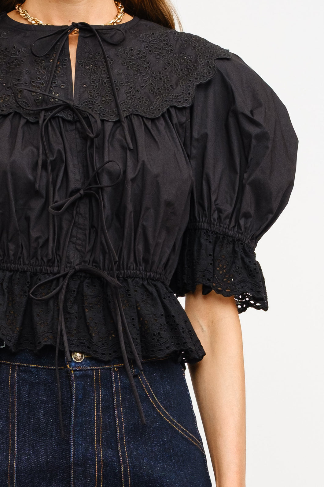 Belle Eyelet Collar Tie Front Top