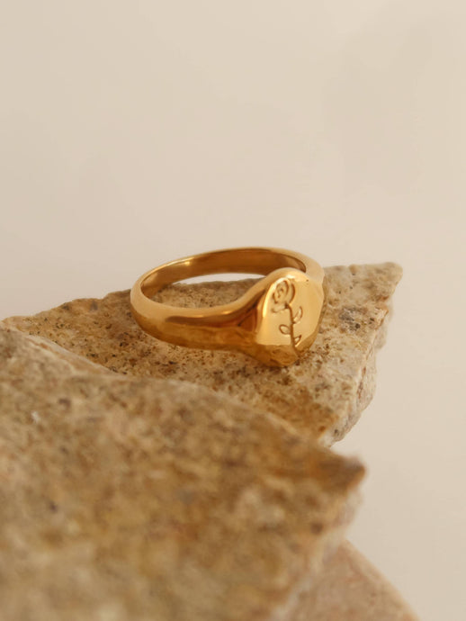 Georgia 18K Gold Non-Tarnish Rose Ring: Yellow Gold / 8