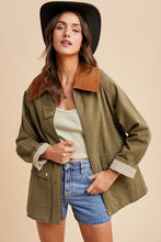 Load image into Gallery viewer, Taupe Corduroy Brown Collar Barn Jacket