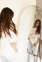 Load image into Gallery viewer, American Racing Club Graphic Tee