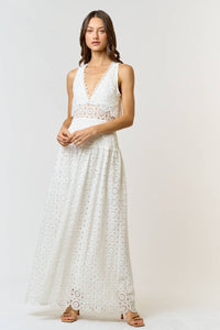 Janice White Lace Scalloped Maxi Dress