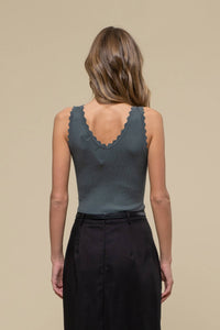 White Scallop Tank
