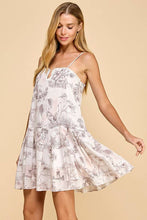 Load image into Gallery viewer, Toile Contrast Stitch Detail Dress
