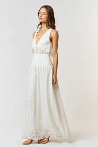 Janice White Lace Scalloped Maxi Dress