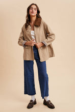 Load image into Gallery viewer, Taupe Corduroy Brown Collar Barn Jacket