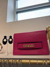 Load image into Gallery viewer, Magenta Fuentes Leather Clutch