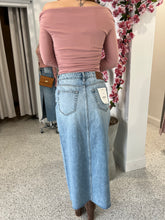 Load image into Gallery viewer, Joelle Light Denim Maxi Skirt