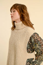 Load image into Gallery viewer, French Ivory Cutout Sleeveless Sweater