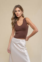Load image into Gallery viewer, White Scallop Tank