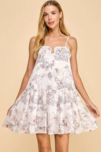 Load image into Gallery viewer, Toile Contrast Stitch Detail Dress