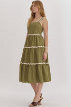 Load image into Gallery viewer, Fern Green Ric Rac Midi Dress