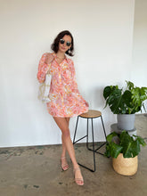 Load image into Gallery viewer, Tropical Floral Peach Tunic