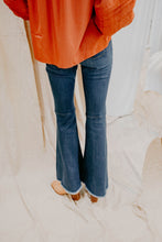 Load image into Gallery viewer, Flare Leg Judy Blue Jeans