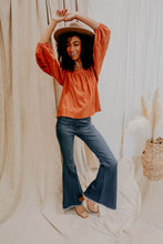Load image into Gallery viewer, Flare Leg Judy Blue Jeans