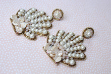Load image into Gallery viewer, Treasure Jewel Seashell Earrings