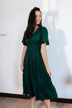 Load image into Gallery viewer, Elsa Emerald Satin Midi Dress