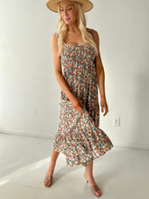 Load image into Gallery viewer, Bellmundo Floral Maxi Dress