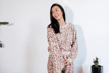 Load image into Gallery viewer, Leopard Teddy Lounge Sweater