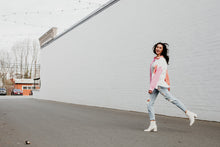 Load image into Gallery viewer, Relaxed Distressed Boyfriend Jeans