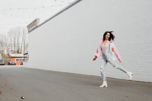Relaxed Distressed Boyfriend Jeans